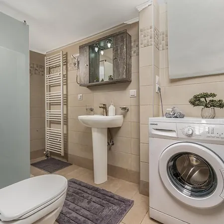 アパート Little Gem *